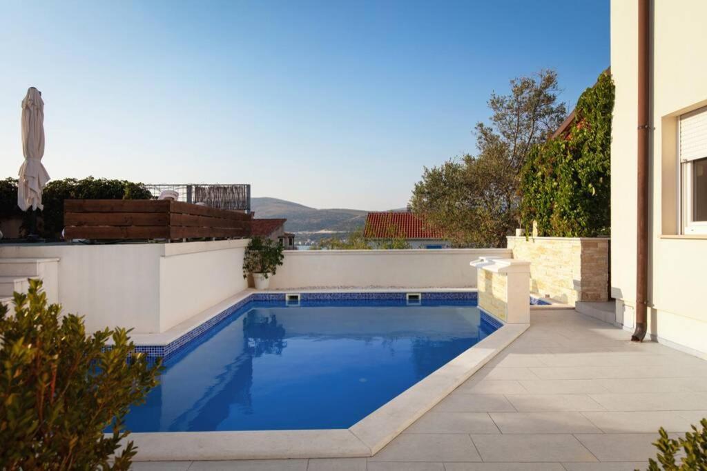 Villa Lipovac Trogir Exterior foto